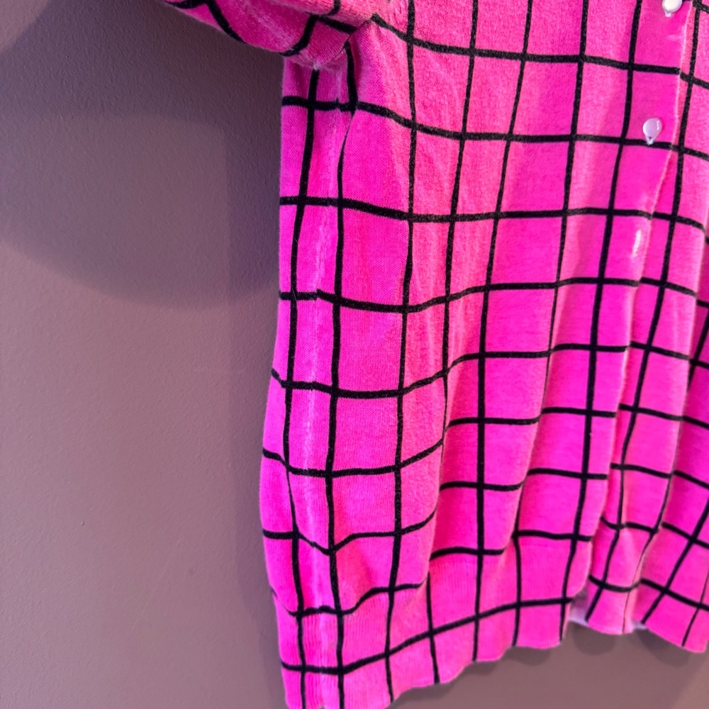 The Clair Crew Chic Pink Grid Button Down Cardigan | L - Picture 3 of 9